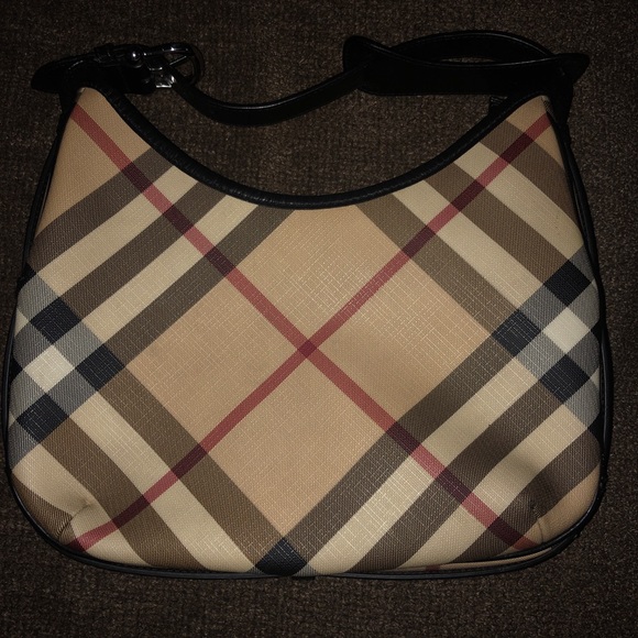 Burberry Handbags - Auth Burberry Nova Ck canvas/leather hobo